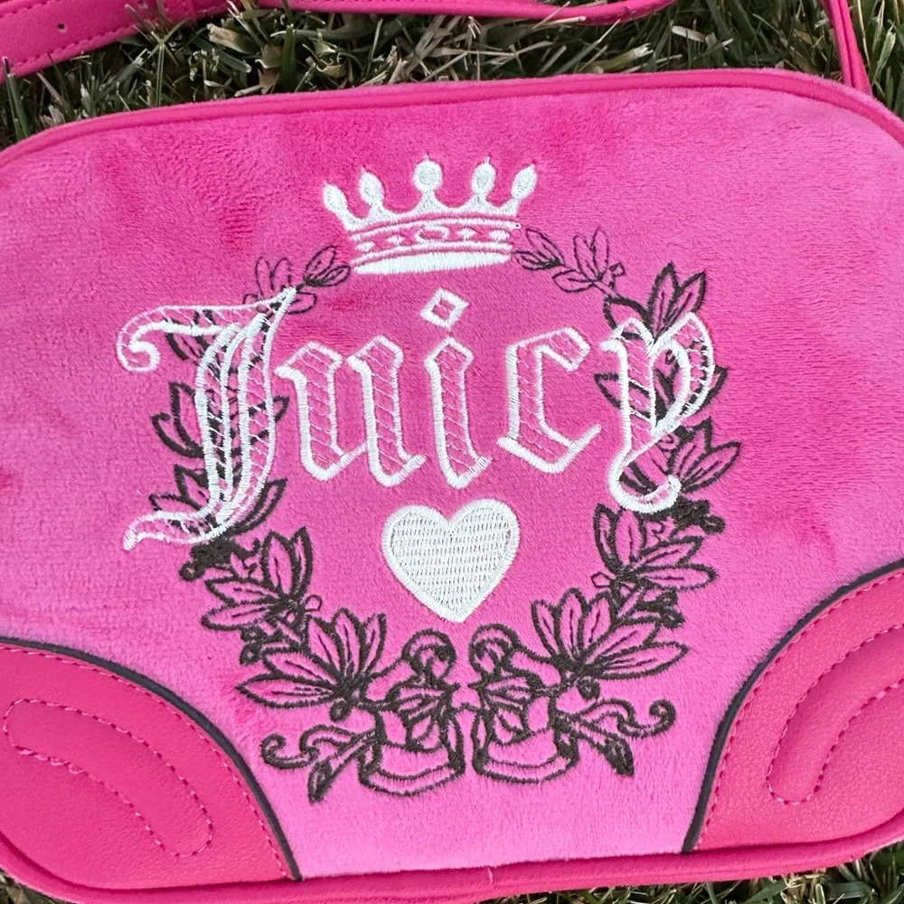 Juicy Couture Hot Pink Heritage Handbag crossbody Shoulder Bag Purse Trashy Y2K
